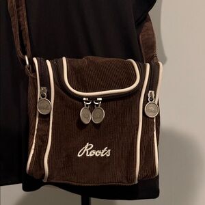 Vintage Roots Dark Brown Corduroy Crossbody Bag excellent condition like new